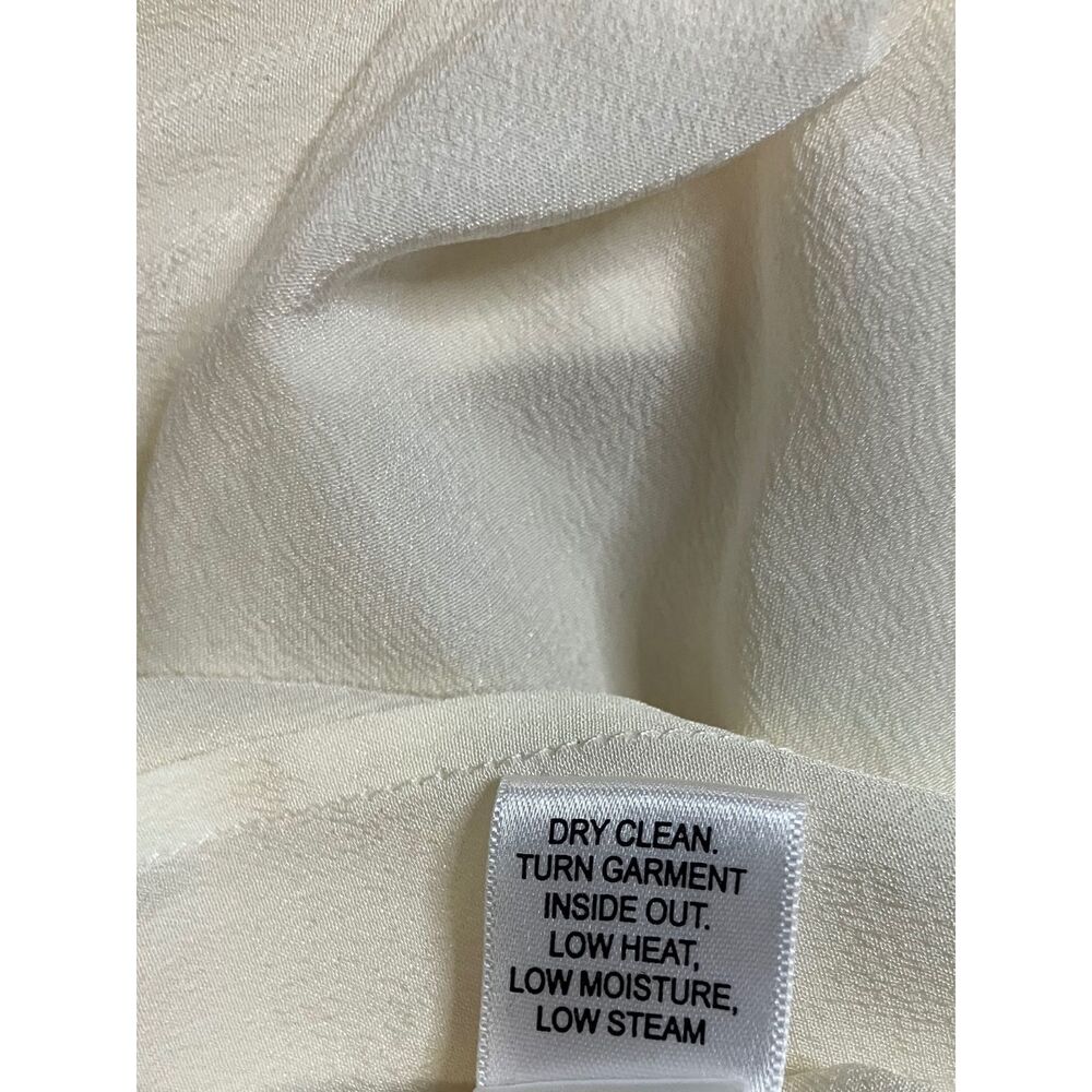 St. John Couture Ivory Silk Draped Twist Front Sleeveless Top Size 14 - Picture 10 of 10
